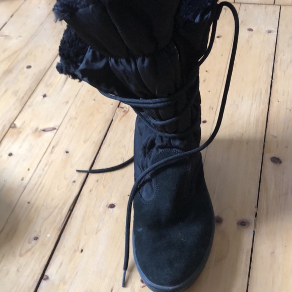 Black ,calf height Pajar winter boots - Picture 3 of 5